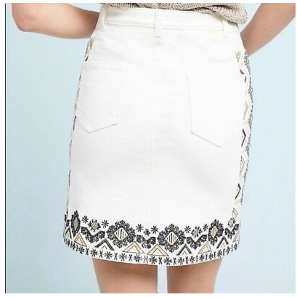 🎉HP🎉Anthropologie Pilcro Embroidered Denim Skirt